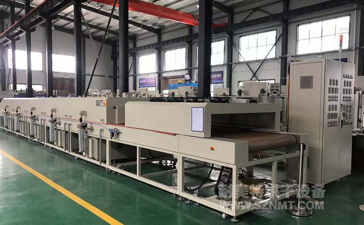 汽車車載屏自動(dòng)隧道式烘干爐